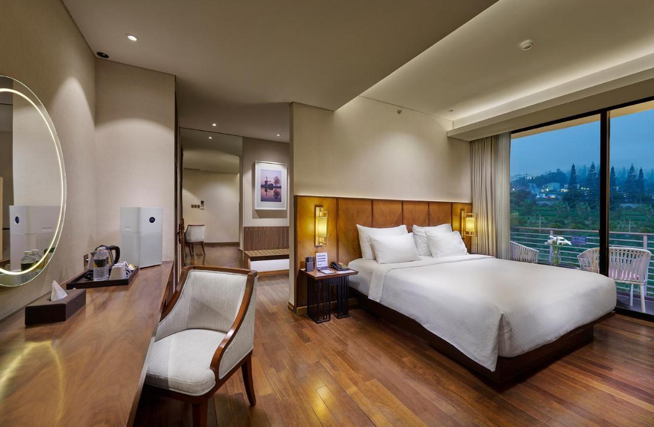 Golden Tulip Holland